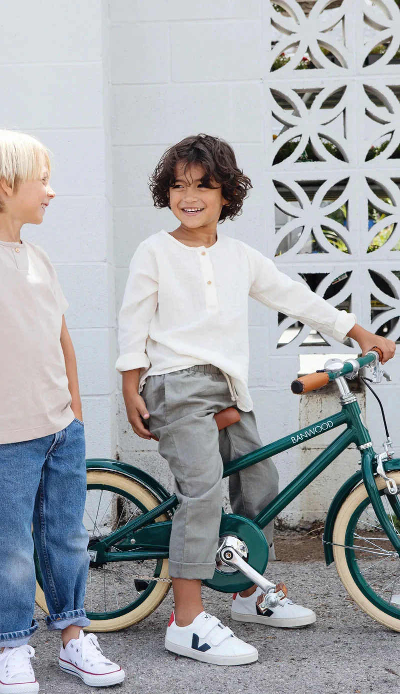 Banwood Classic 16" Kids Bike - Green - Image 16