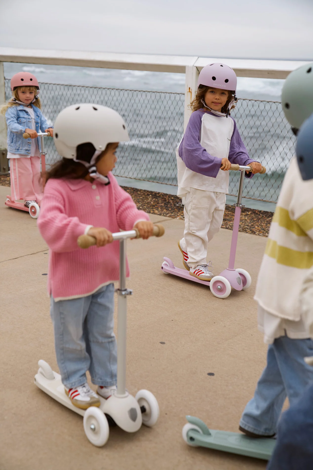 Banwood Eco Helmet - Various Colours - Image 8