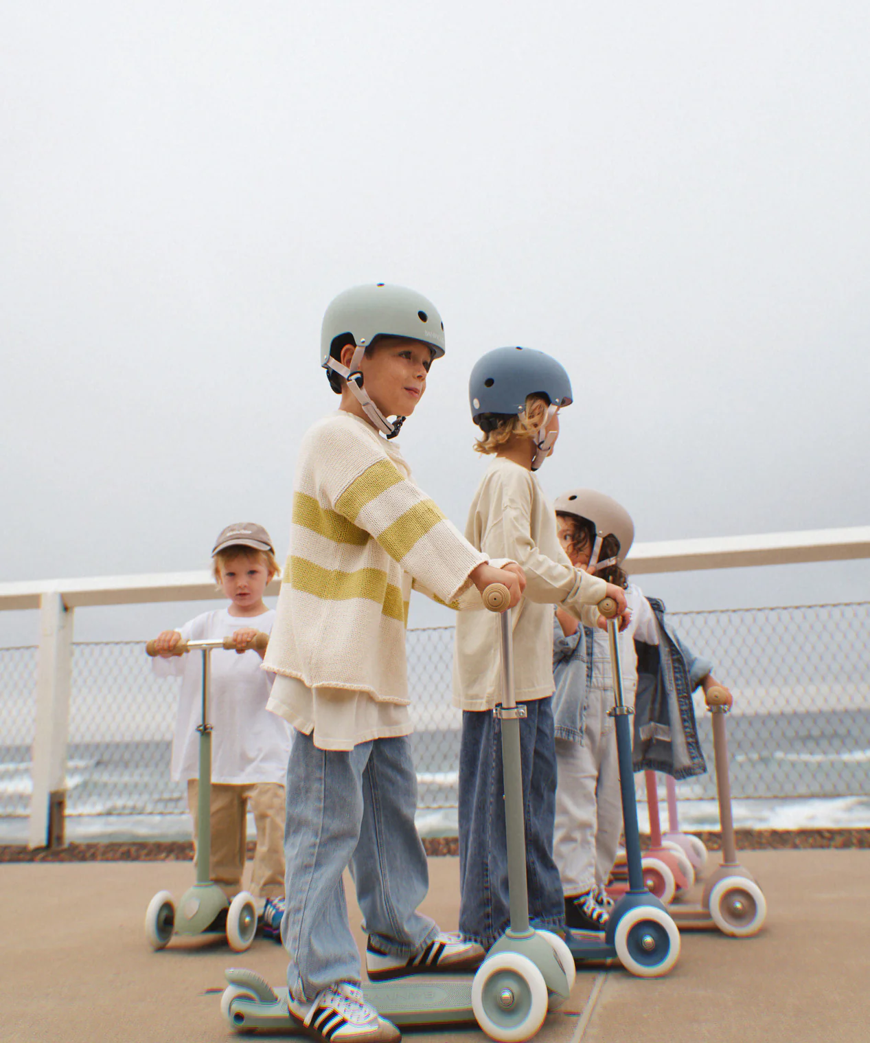 Banwood ECO Scooter - Teal - Image 2
