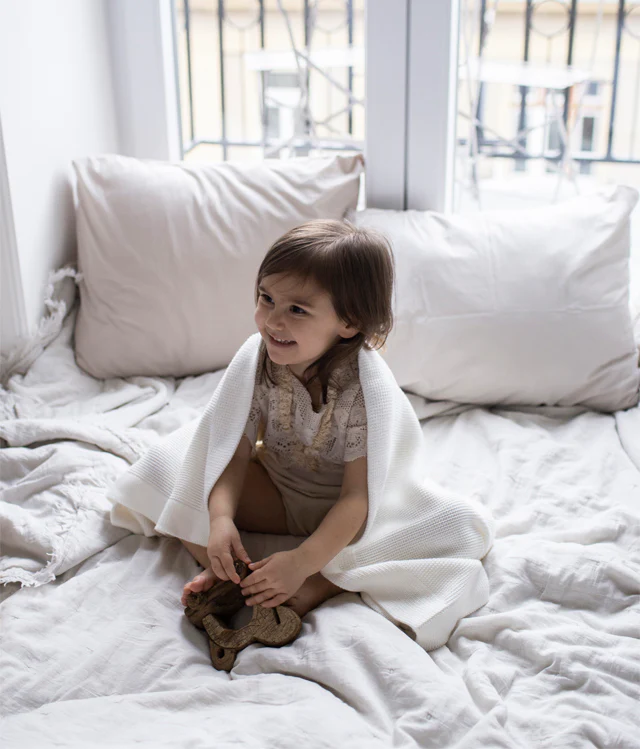 Classic Bamboo Cotton Blanket - Ivory - Image 3