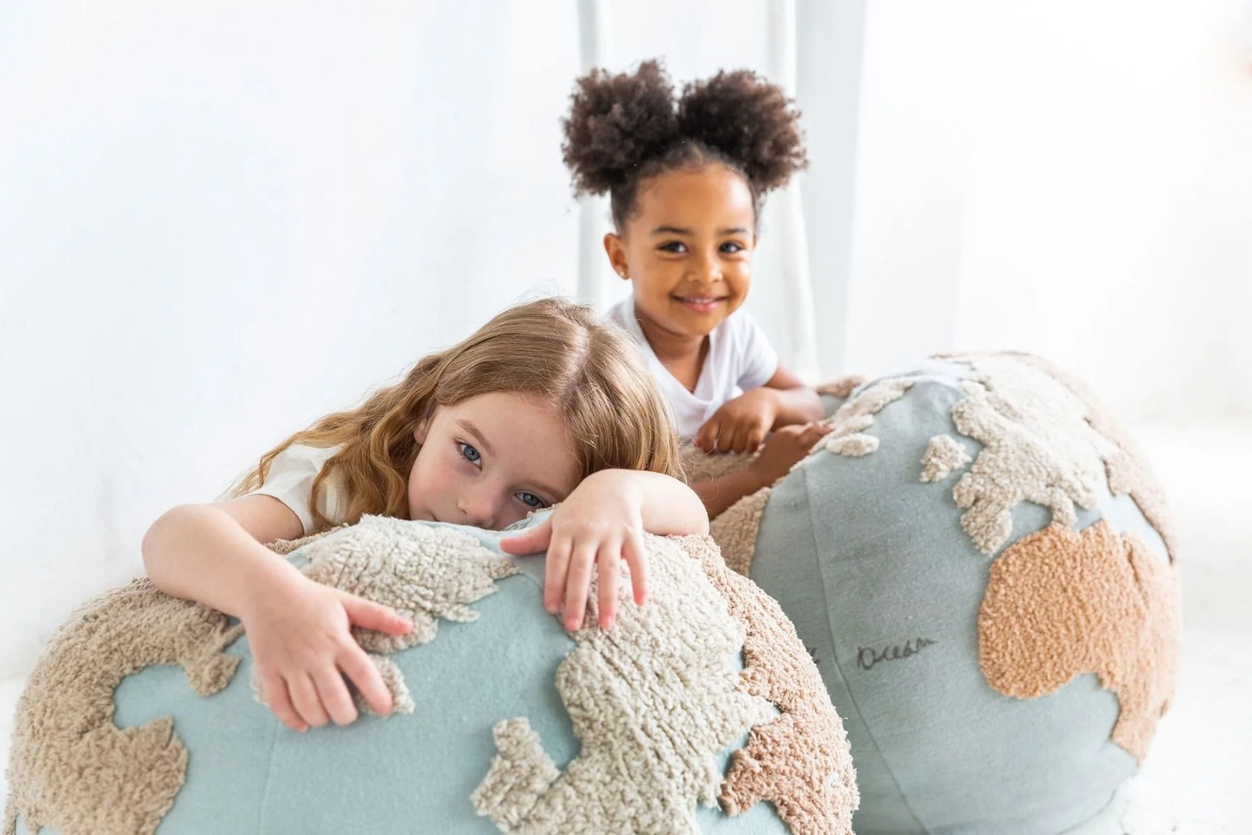 Lorena Canals Pouffe - World Map - Image 3