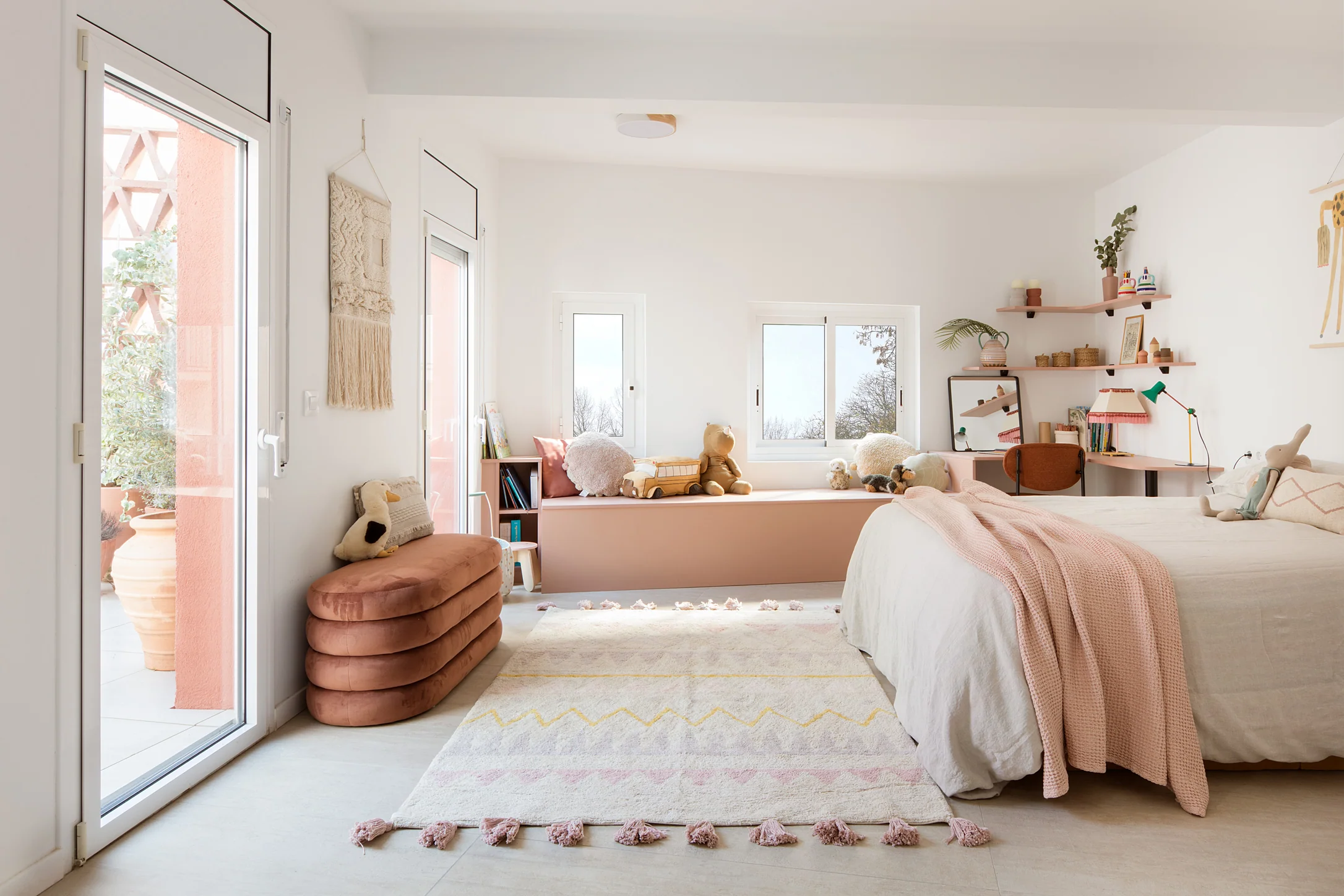 Lorena Canals Machine Washable Rug - Azteca Natural/Pink - Image 3