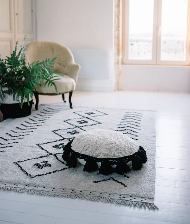 Lorena Canals Machine Washable Rug - Bereber Rhombs Beige - Image 4
