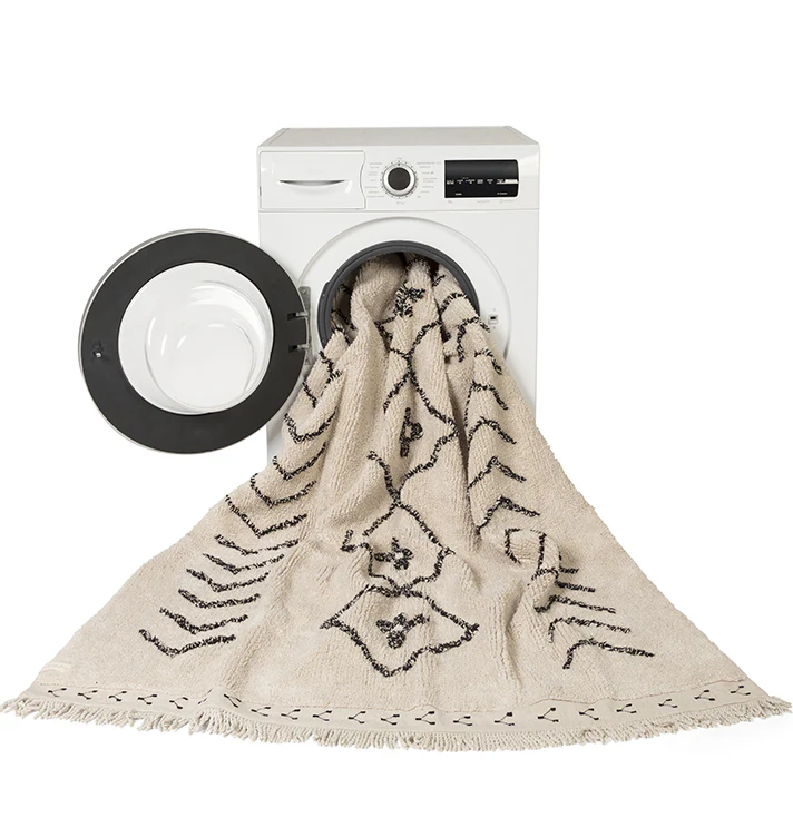 Lorena Canals Machine Washable Rug - Bereber Rhombs Beige - Image 7