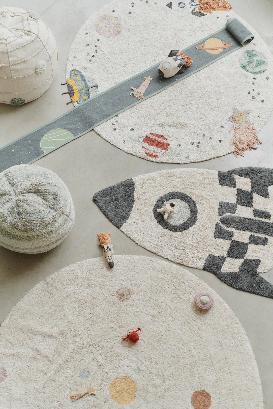 Lorena Canals Washable Rocket Rug - Image 6