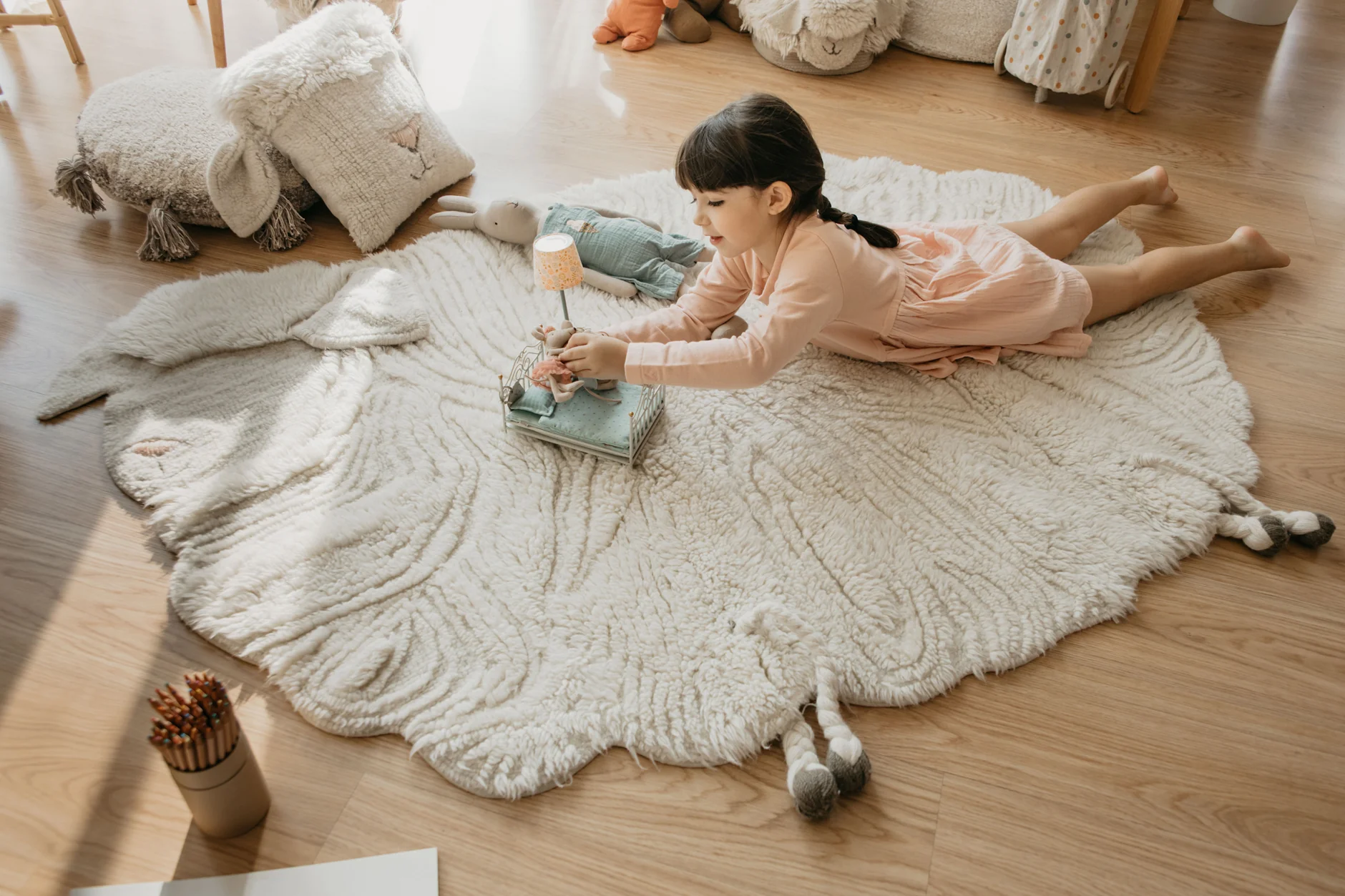 Lorena Canals Woolable Pink Nose Sheep Rug - Image 3