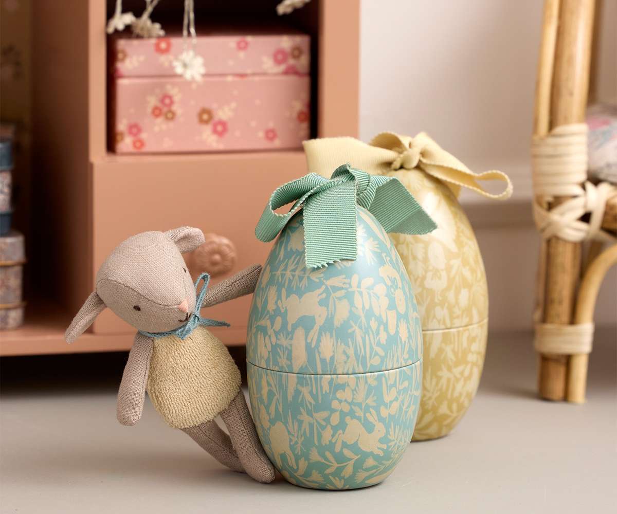 Maileg Easter Egg With Micro Small Lamb - Dusty Mint - Image 3