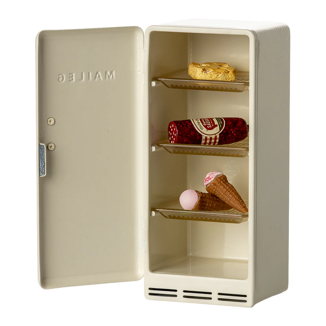 Maileg Mouse Fridge & Food - Image 4