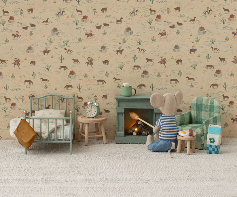 Maileg Vintage Mouse Bed - Mint - Image 3