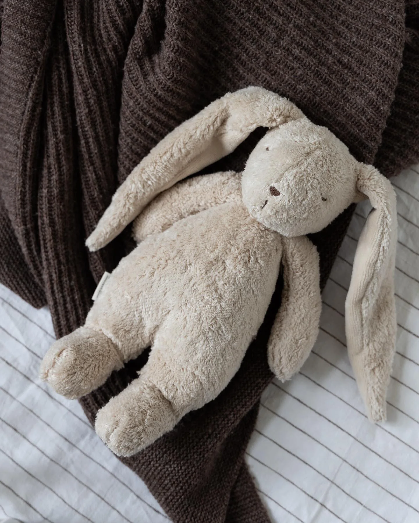 NEW Moonie 2.0 Organic Humming Bunny Sleep Aid - Sand - Image 4