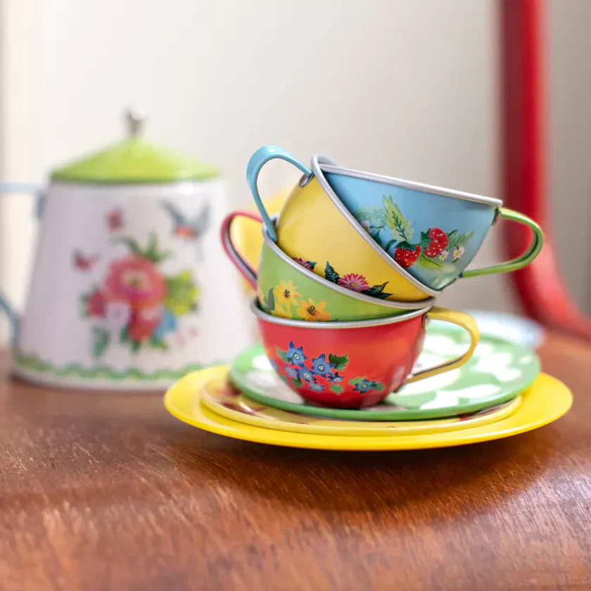 Moulin Roty Le Grande Famille Tea Set - Image 6