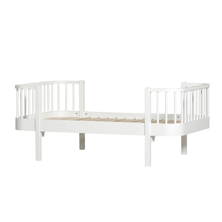 Oliver Furniture Wood Junior Bed (90x160 / 200cm) - White - Image 3