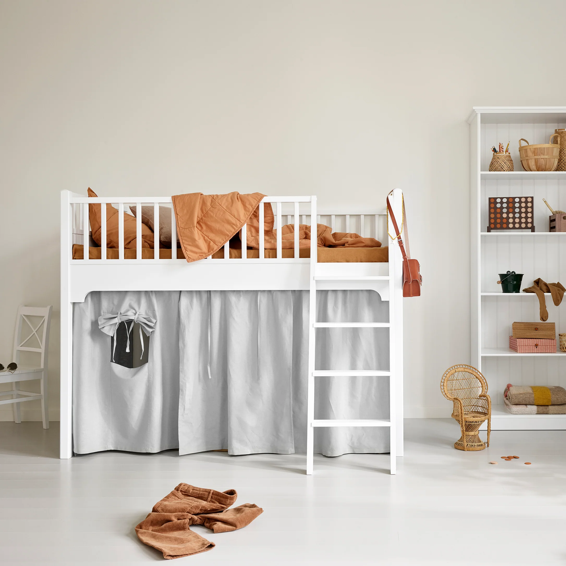 Oliver Furniture Seaside Low Loft Bed - Image 4