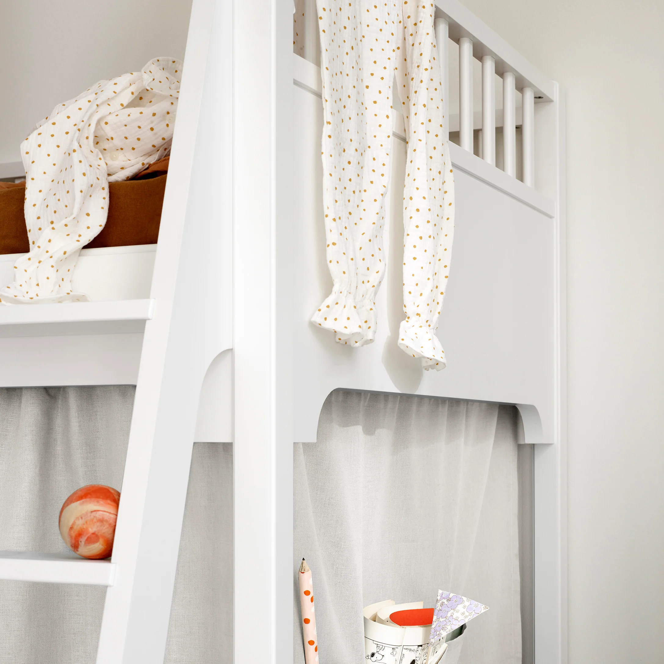 Oliver Furniture Seaside Low Loft Bed - Image 9