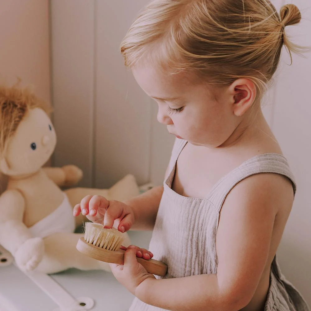 Olli Ella Dinkum Doll Brush - Image 5