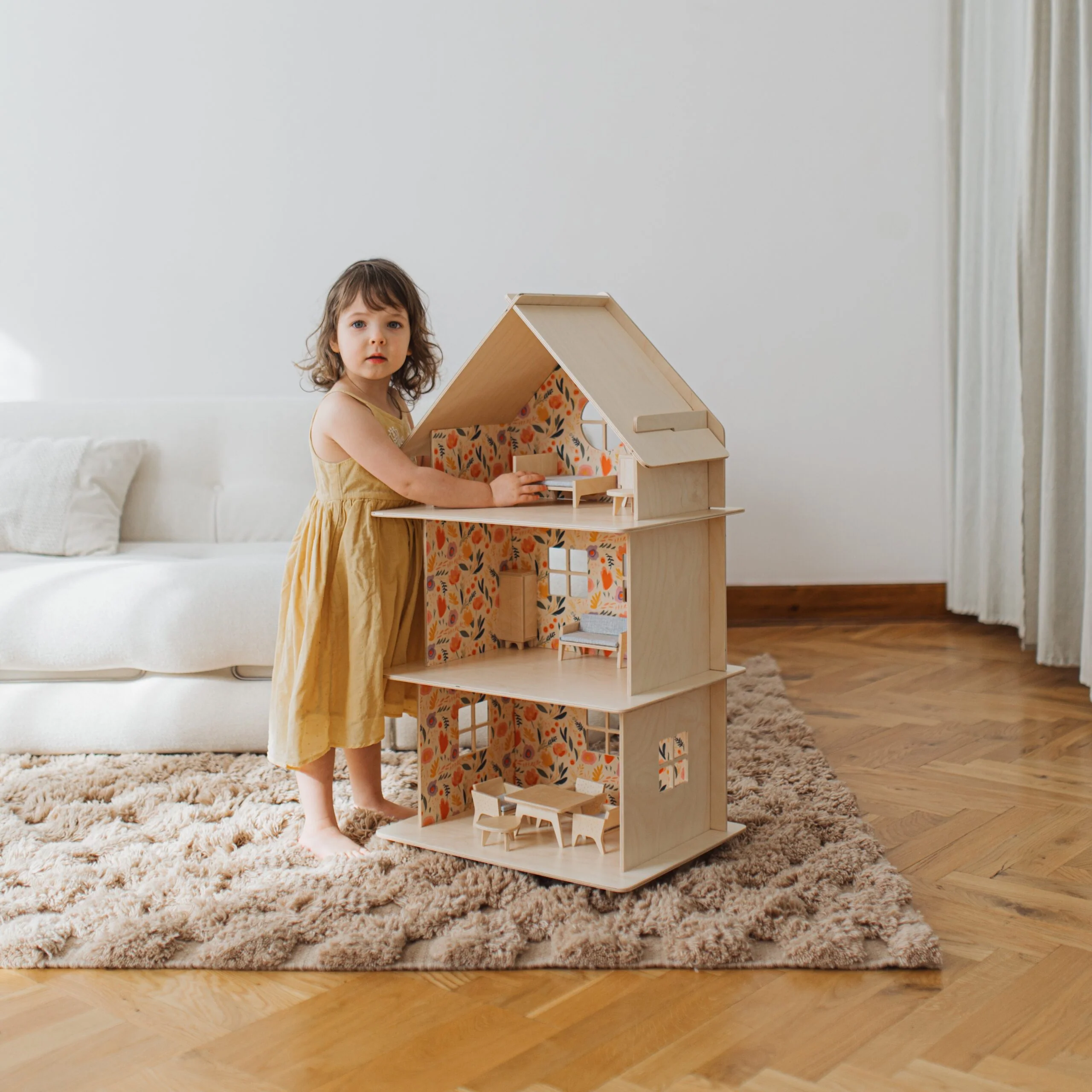 Large Wooden Dollhouse - Spring Flowers - Image 5